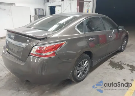 2015 Nissan Altima 2.5 S z USA, uszkodzony, nr VIN 1N4AL3AP5FC208770